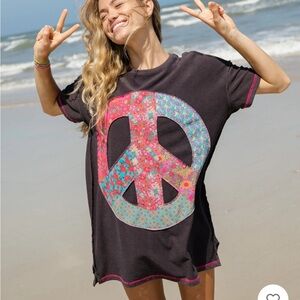 NWT natural life sz Med peace sign cover up